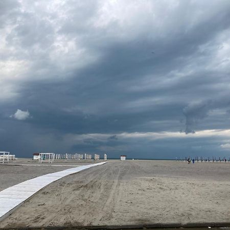 Vega Beach Apartment Mamaia Exteriér fotografie